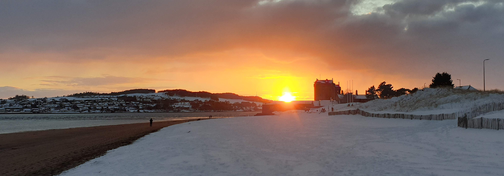 Sunset over Broughty Castle